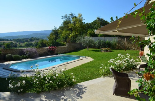 Goult Villa | GOULT Luberon superb air-conditioned village house exceptional view swimming pool
