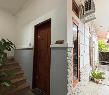Tanjungbenoa House | Graha Shanti Guest House
