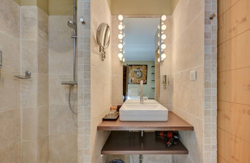 Lourmarin Hotel | Hôtel Le Paradou Bamboothai