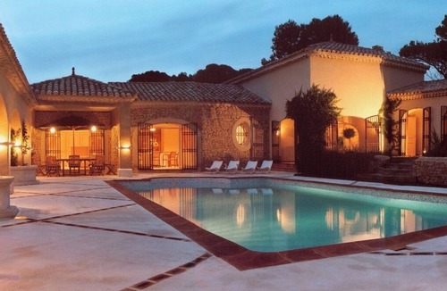 Mondragon Villa | Hacienda provençal - Heated indoor pool and outdoor pool,