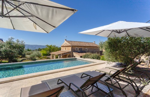Gordes House | Hamlet house with pool, quiet, with great view, near Gordes