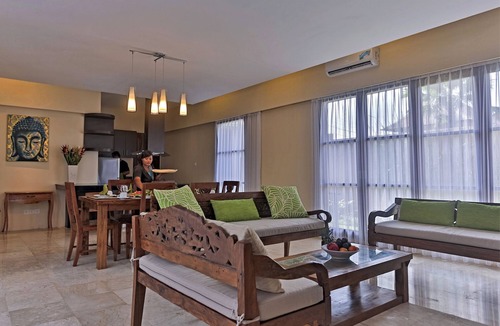 Batu Bolong Villa | Hideaway Private 3BR Villa, Walking Distance To The Famous Beach Of Canggu!
