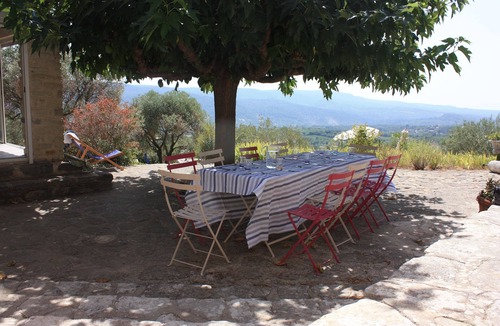 Blauvac House | Hill Top Stone House With Spectacular Views and saltwater pool Sleeping Up To 10