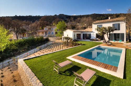 Saint-Saturnin-les-Apt House | HOLIDAY HOUSE LUBERON
