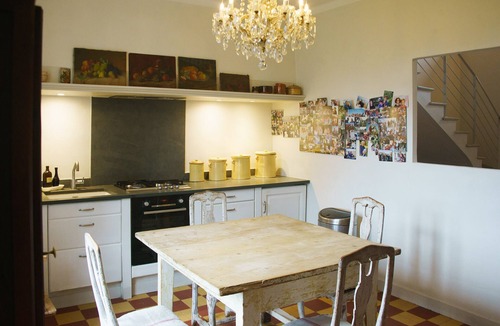 Lourmarin House | Holiday Home in Lourmarin – Stunning View of the Château