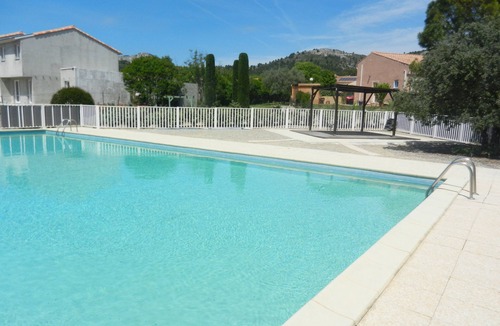 Merindol House | Holiday home in Provence (Luberon, South of France)