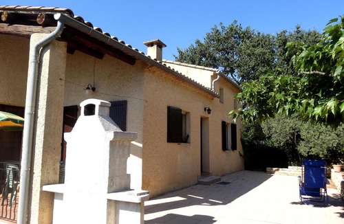Roussillon House | Holiday Home Josette by Interhome