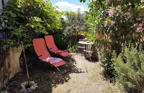 Gigondas House | Holiday house Gigondas for 1 - 4 persons with 2 bedrooms - Holiday home