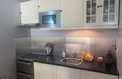 Grans House | Holiday house Grans for 1 - 5 persons with 2 bedrooms - Row house