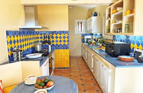 Lorgues House | Holiday house Lorgues for 1 - 8 persons with 4 bedrooms - Holiday home