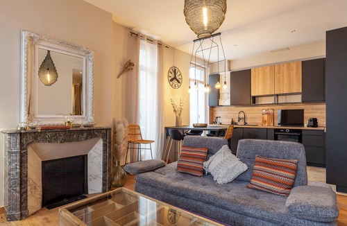 Le Chapitre Apartment | Holiday rental, family flat for 7 people with balcony and Wi-Fi