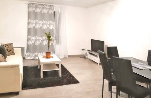 Digne-les-Bains Apartment | Homerez - Apartment in Digne-les-Bains.