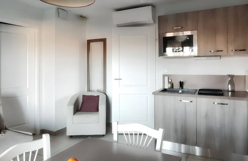 Remoulins Apartment | Homerez - Apartment in Remoulins