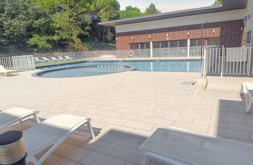 Remoulins Apartment | Homerez - Apartment in Remoulins