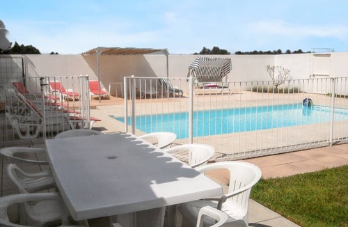 Meynes Villa | Homerez - Charming Villa in Meynes with Private Pool
