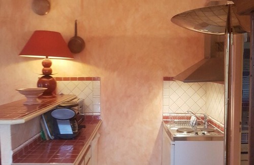 Forcalquier Apartment | Homerez last minute deal - Amazing apartment with shared pool
