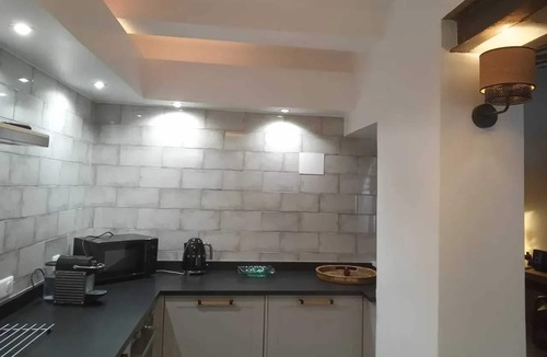 Courthezon House | Homerez - Nice house for 8 ppl. with garden and terrace at Courthézon