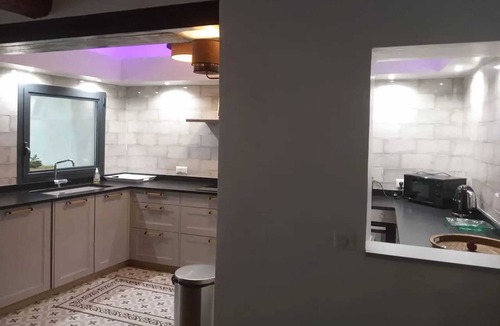 Courthezon House | Homerez - Nice house for 8 ppl. with garden and terrace at Courthézon