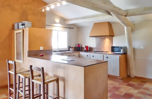 Simiane-la-Rotonde House | Homerez - Spacious house in Simaine La Rotonde