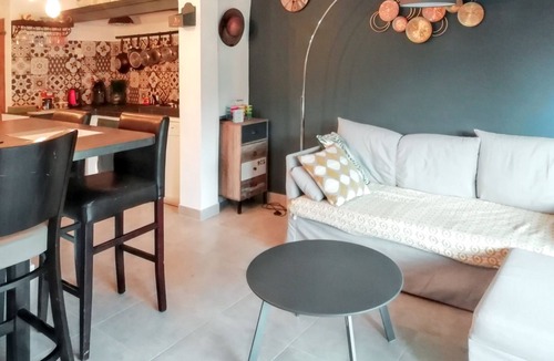Saint-Michel-l'Observatoire Villa | Homerez - Villa in Dauphin, garden, pool