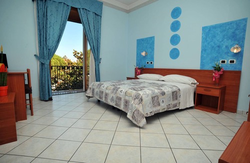Path of the Gods Hotel | Hotel Gentile