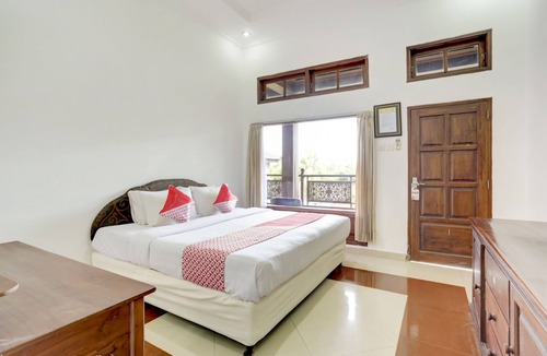 Diponegoro Hotel | Hotel O Ratu