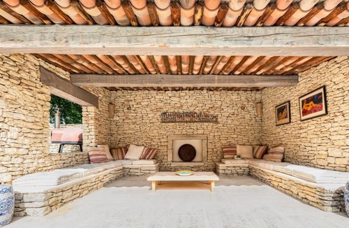 Le Thor House | House ∙ 8 bedrooms ∙ 16 guests
