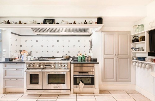 Le Thor House | House ∙ 8 bedrooms ∙ 16 guests