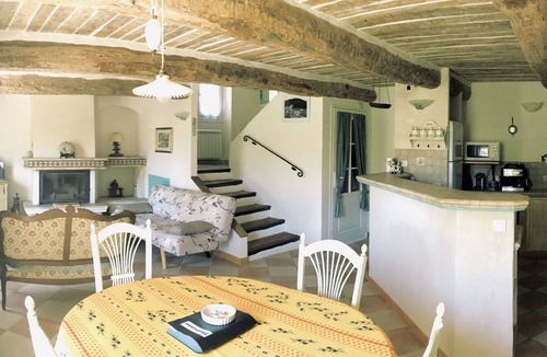 Comps-sur-Artuby House | House at the gateway to the Verdon