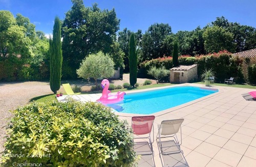 Gordes House | House La Luberonne Gordes Vaucluse Provence. Heated pool from May 15.