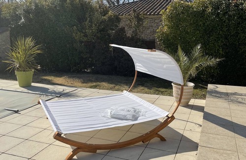 Gordes House | House La Luberonne Gordes Vaucluse Provence. Heated pool from May 15.