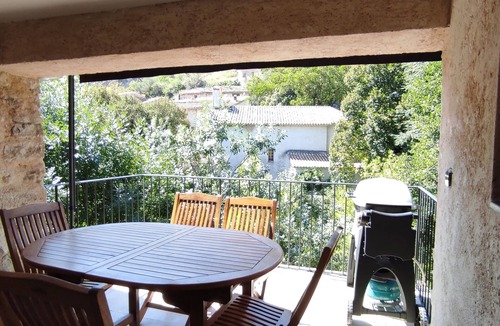Eygaliers House | House of character, on the banks of a river, in the heart of Drôme provençale !
