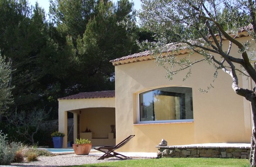 Cabrieres-dʼAigues House | house/villa - 7 rooms - 6/7 persons