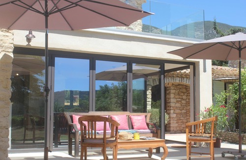 Rustrel Villa | house/villa - Rustrel en LUBERON