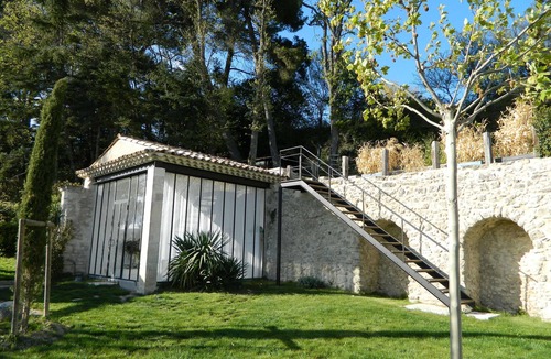 Forcalquier House | House with exceptional views, large wooden terraces and gardens