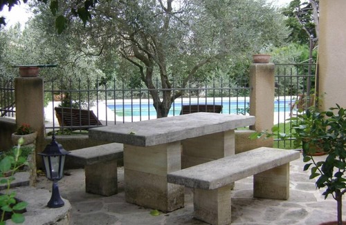 Loriol-du-Comtat Villa | HOUSE WITH SWIMMING POOL GARDEN and organic vegetable garden VAUCLUSE