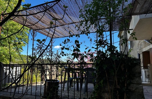 Reillanne House | House with terrace Luberon, heart of village