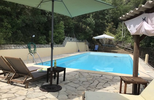 Callas House | Huge 12x5m saltpool. Unique 8000m2 naturist property, 5min to Callas square .
