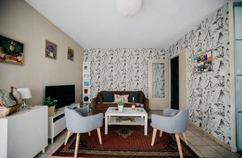 Cavaillon Apartment | HummingBird