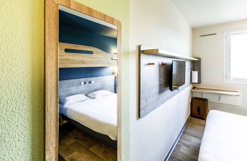 Pertuis Hotel | ibis budget Pertuis Portes du Luberon