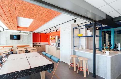 Pertuis Hotel | ibis budget Pertuis Portes du Luberon