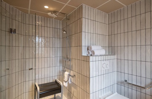 Cogolin Hotel | Ibis Golfe de Saint Tropez
