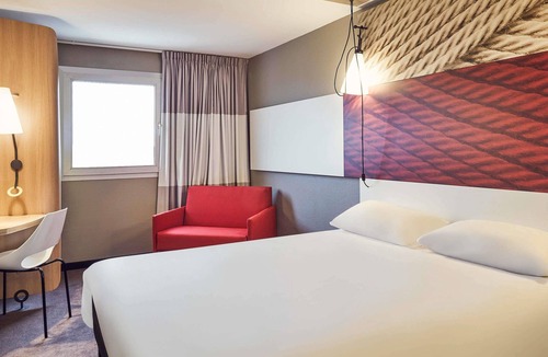 La Valette-du-Var Hotel | ibis Toulon La Valette