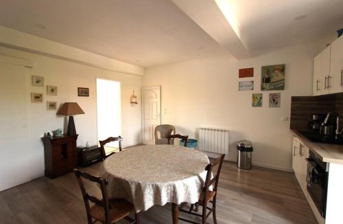 Forcalquier Apartment | Joli appartement avec balcon au coeur de Forcalquier