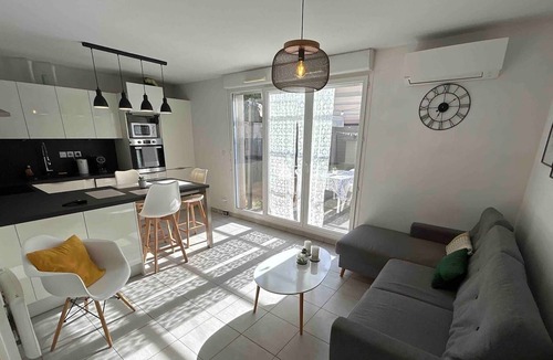 Miramas House | Jolie Maison Meublée Et Sécurisée