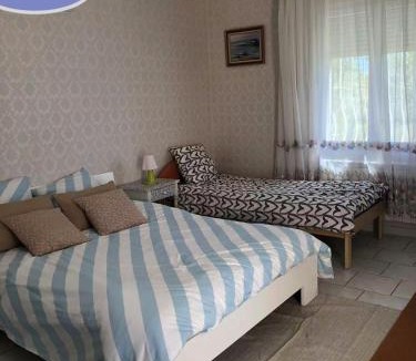 Pierrevert Apartment | Jolie studio en Provence!