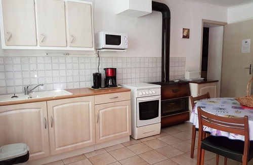 Beaumont-du-Ventoux Cottage | Julie's gîte at the foot of Mont Ventoux