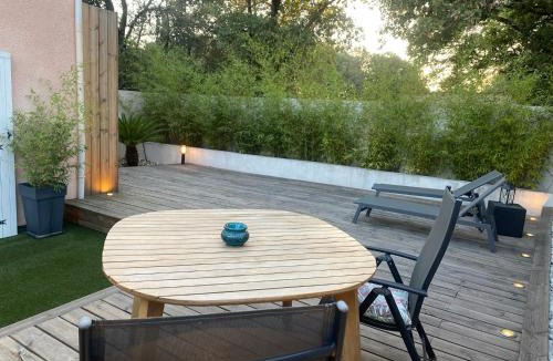 Brignoles Bed & Breakfast | Léchappée Belle