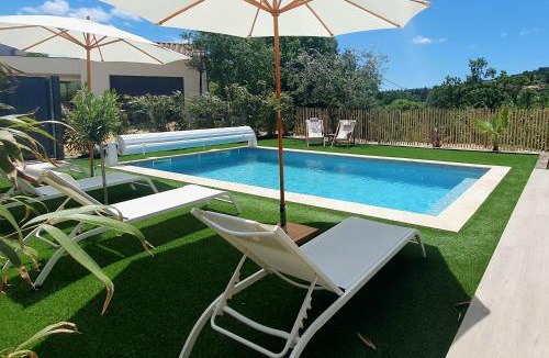 Mirabel-aux-Baronnies House | L'éden des Baronnies