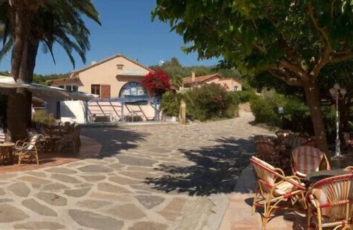 Ile du Levant Apartment | L'Abeste Studio 20m2 Sea view Terrace 30m2, air conditioned